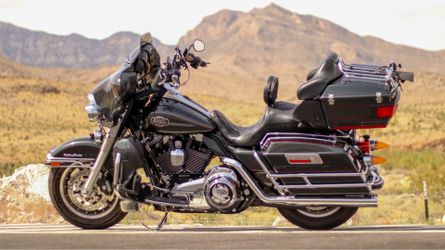 HARLEY CADILLAC