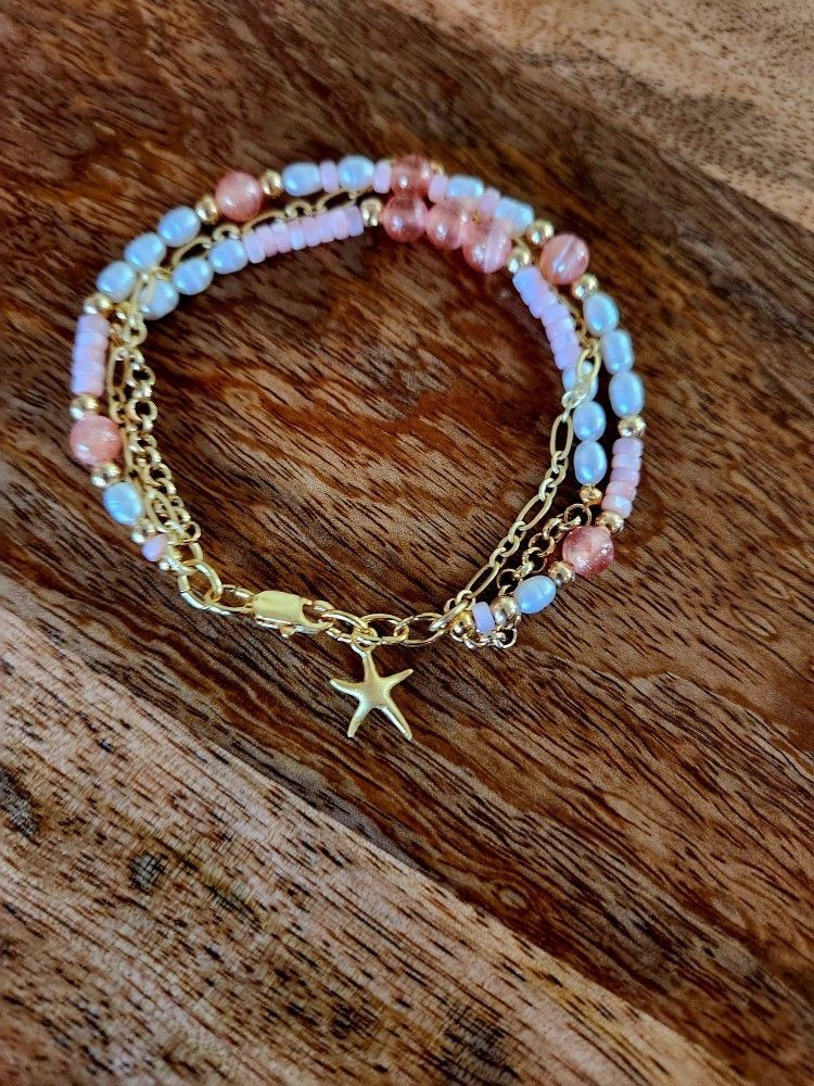 Peach Moonstone Gold Sea Star Bracelet