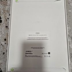 ipad Pro 12,9  inch Brand New Sealed 128Gb $700 Firm 