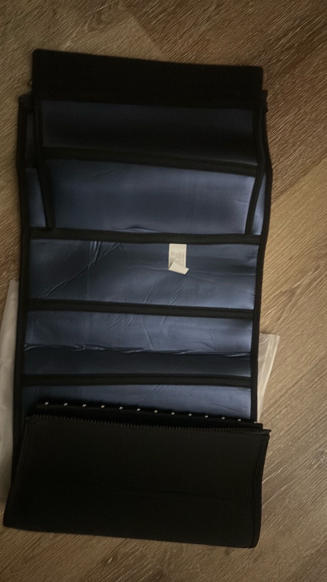 New women’s Waist Trainer sweat belt size small. Read Description. See pictures. Pick up