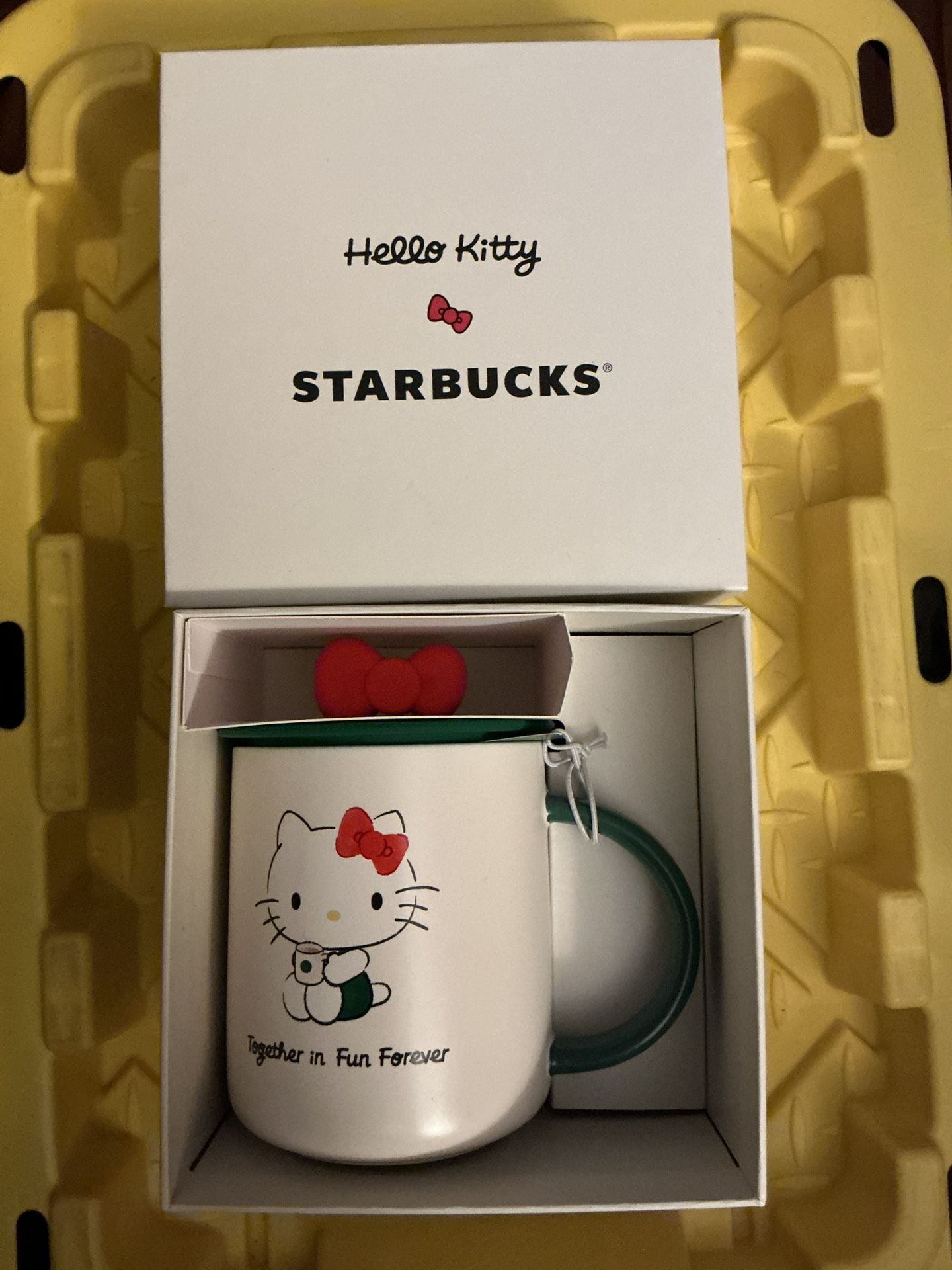 Hello Kitty Starbucks Mug With Lid