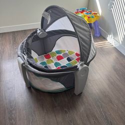 Fisher Price ON THE GO Playpen