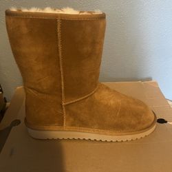 Botas Size 10 KOLABURRA BY UGG