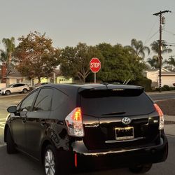2014 Toyota Prius V