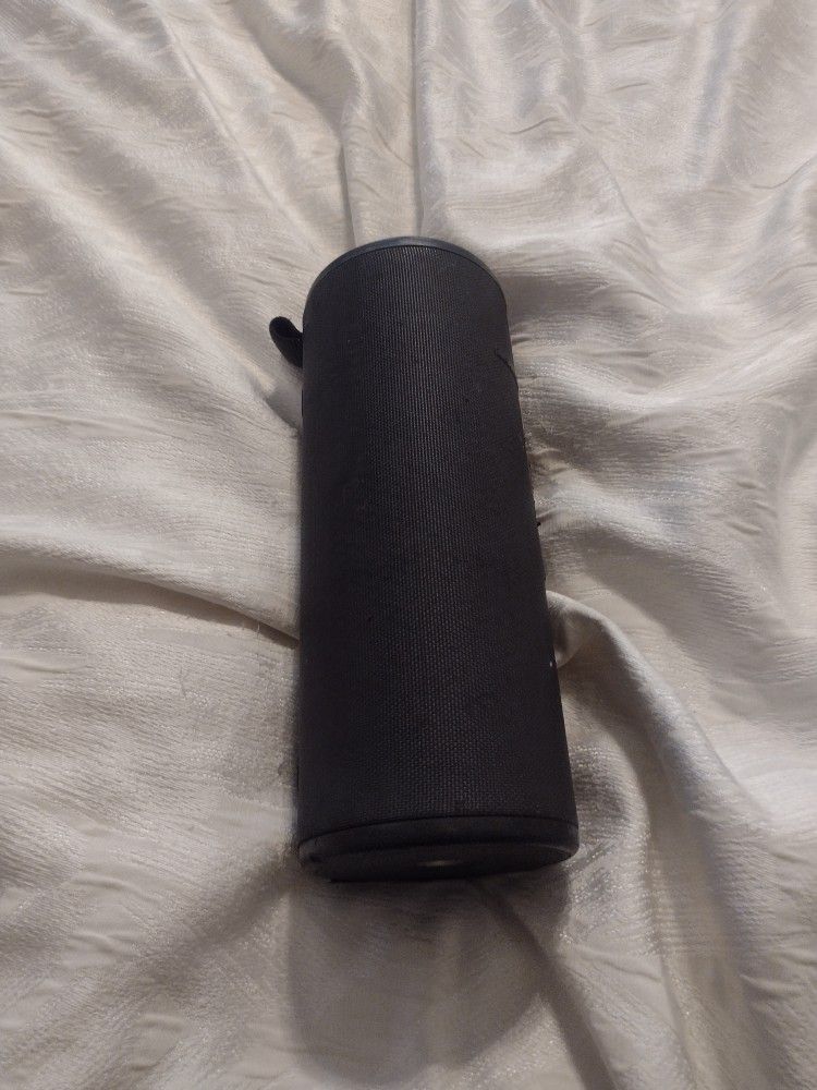 Ultimate Ears Mega boom 3