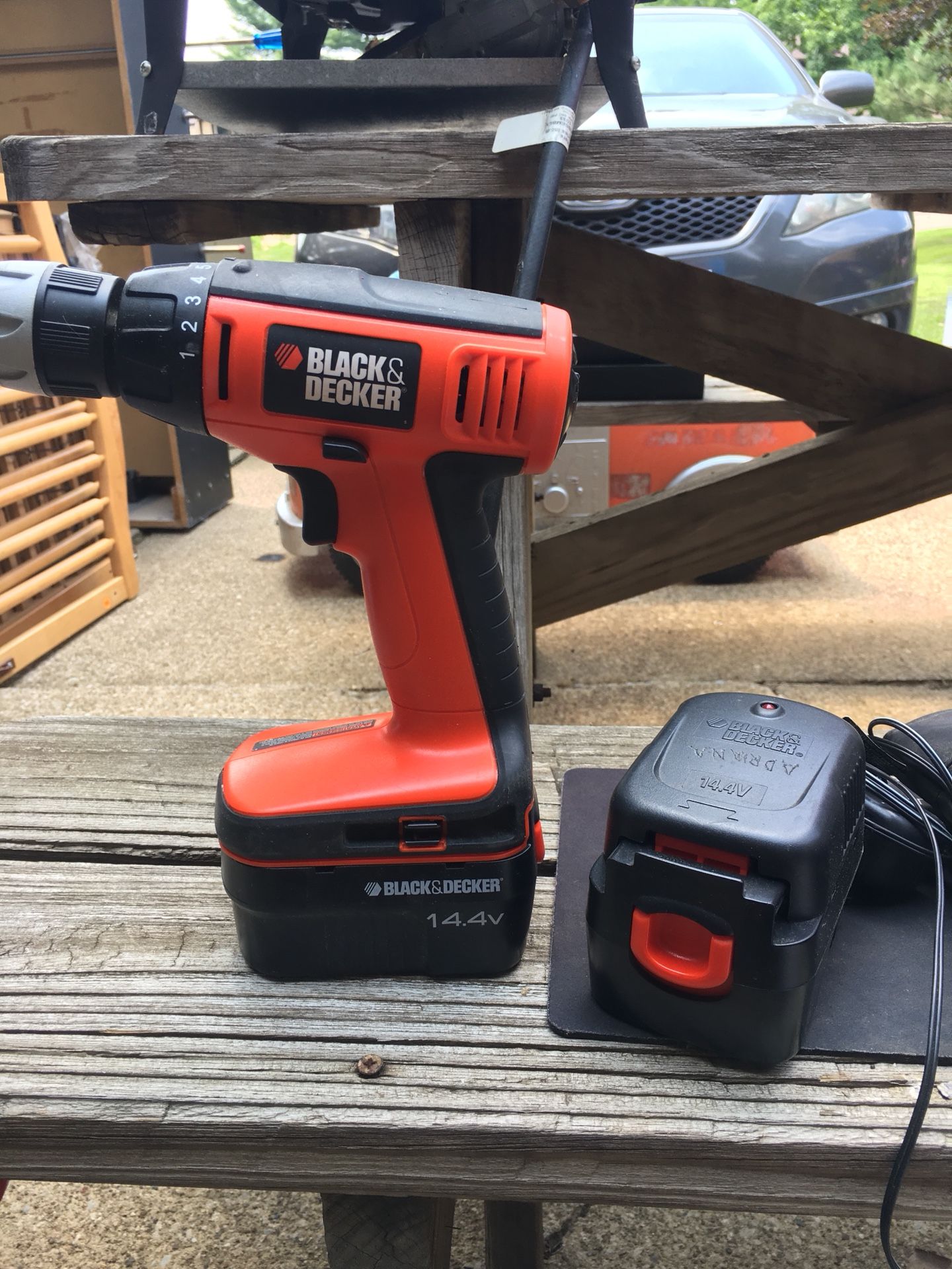Black & Decker cordless drill 14.4v