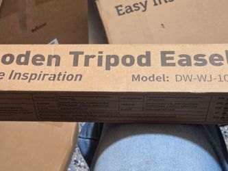 Wooden Tripod Easel in Box