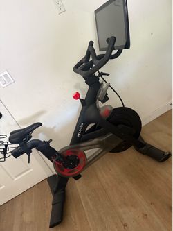 Peloton  second generation/ touch screen