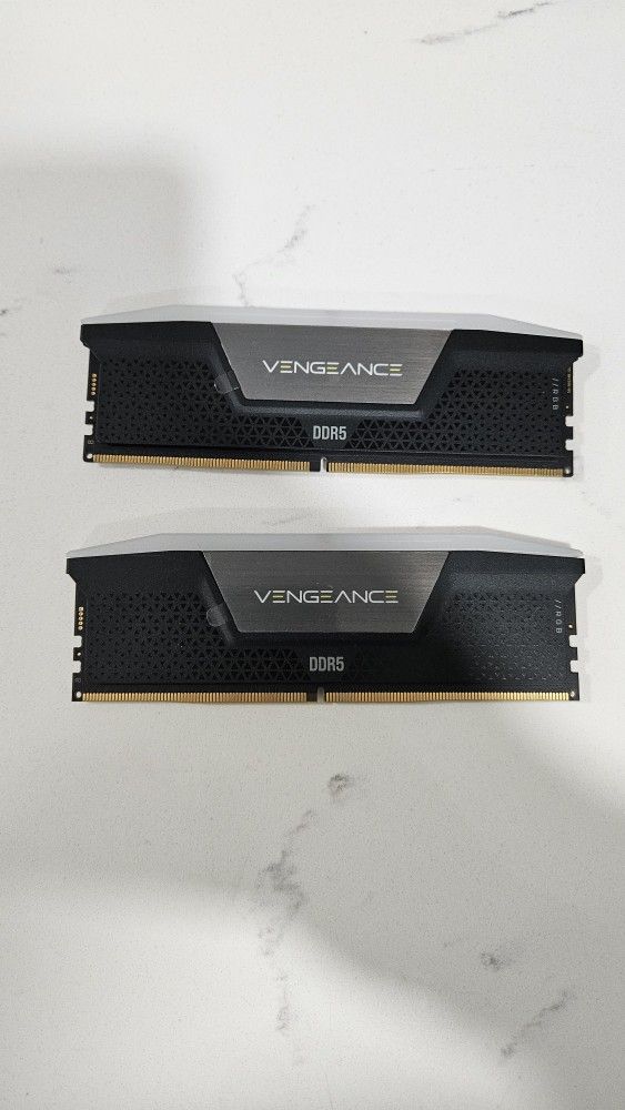 Corsair Vengeance Ddr5 2×16 32gb RAM Rgb 5200mhz