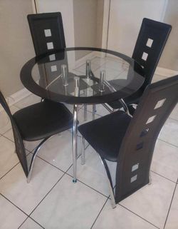 Dining Set. Juego De Comedor 