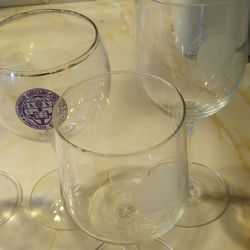 Set of 6 Clear Glass Wine Glasses 200 ml Etched Logo Design Contemporary