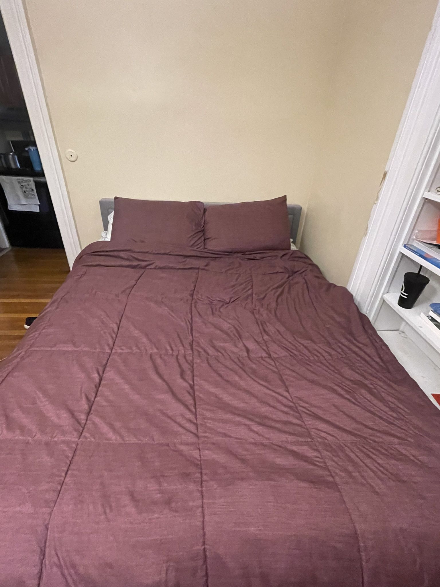 Queen bed And mattress