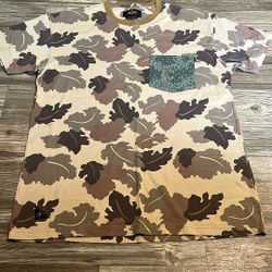 10 Deep Camo Leaves T-shirt 2XL