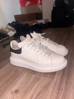 Alexander mcqueens size 40/ 7 men