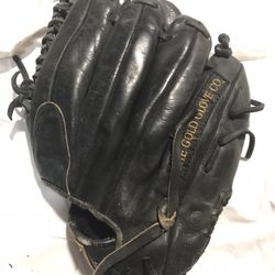 Left Handed Baseball Outfield Glove [Rawlings]