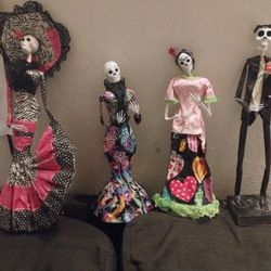Lot Of 4 La Catrina Day Of The Dead Paper Mache and Porcelain 12in. Figures