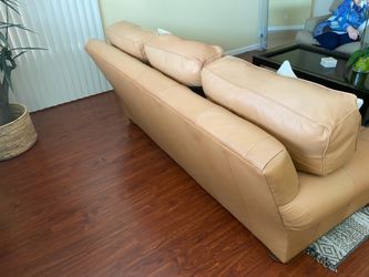 Brand new leather couch Brand new leather couch
