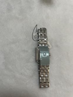 Tissot 1853 Ladies Swiss Watch L835/935. Stainless Steel 22mm for