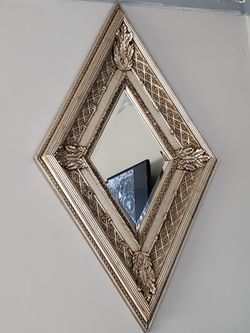 Mirror beveled glass