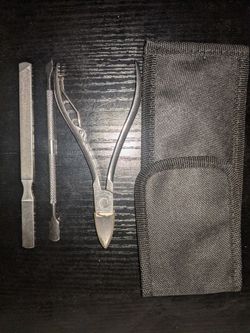 Nail cutting tools