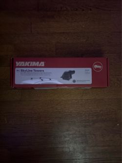 Yakima SkyLine Towers Roof Rack