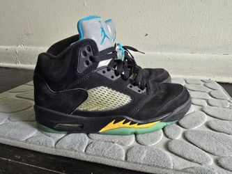 AIR JORDAN 5 AQUA SIZE 9.5