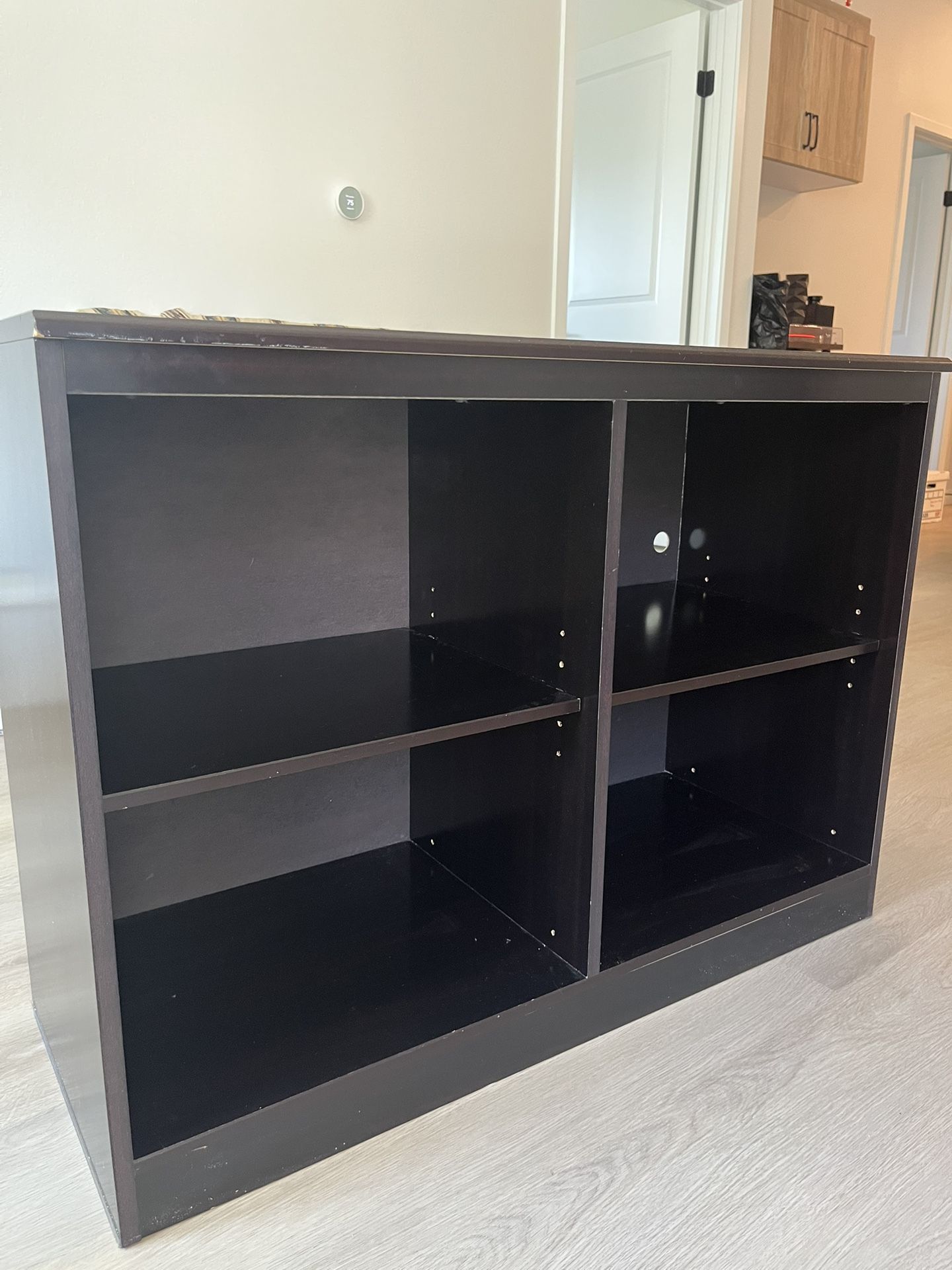 Bookcase or Small Entertainment Center (FREE)