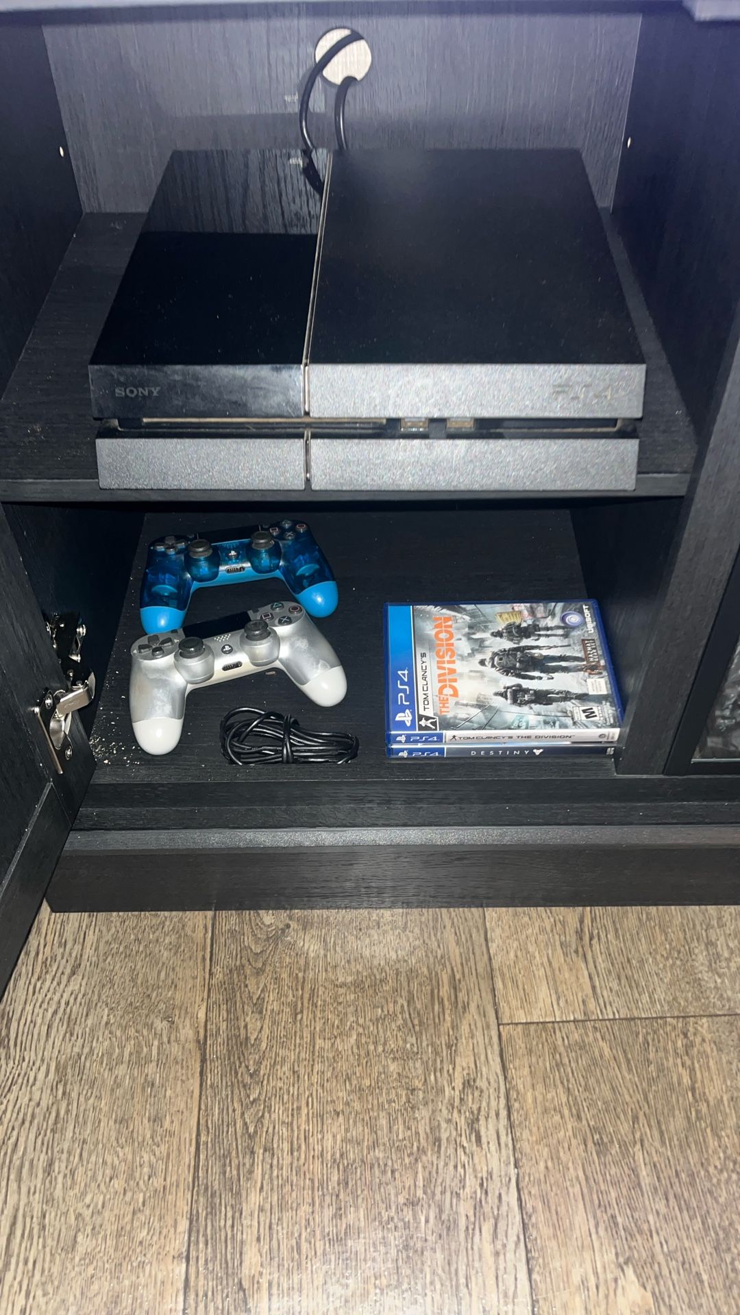 PS4
