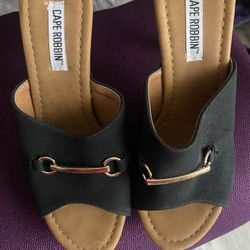 Cape Robbin Heels 