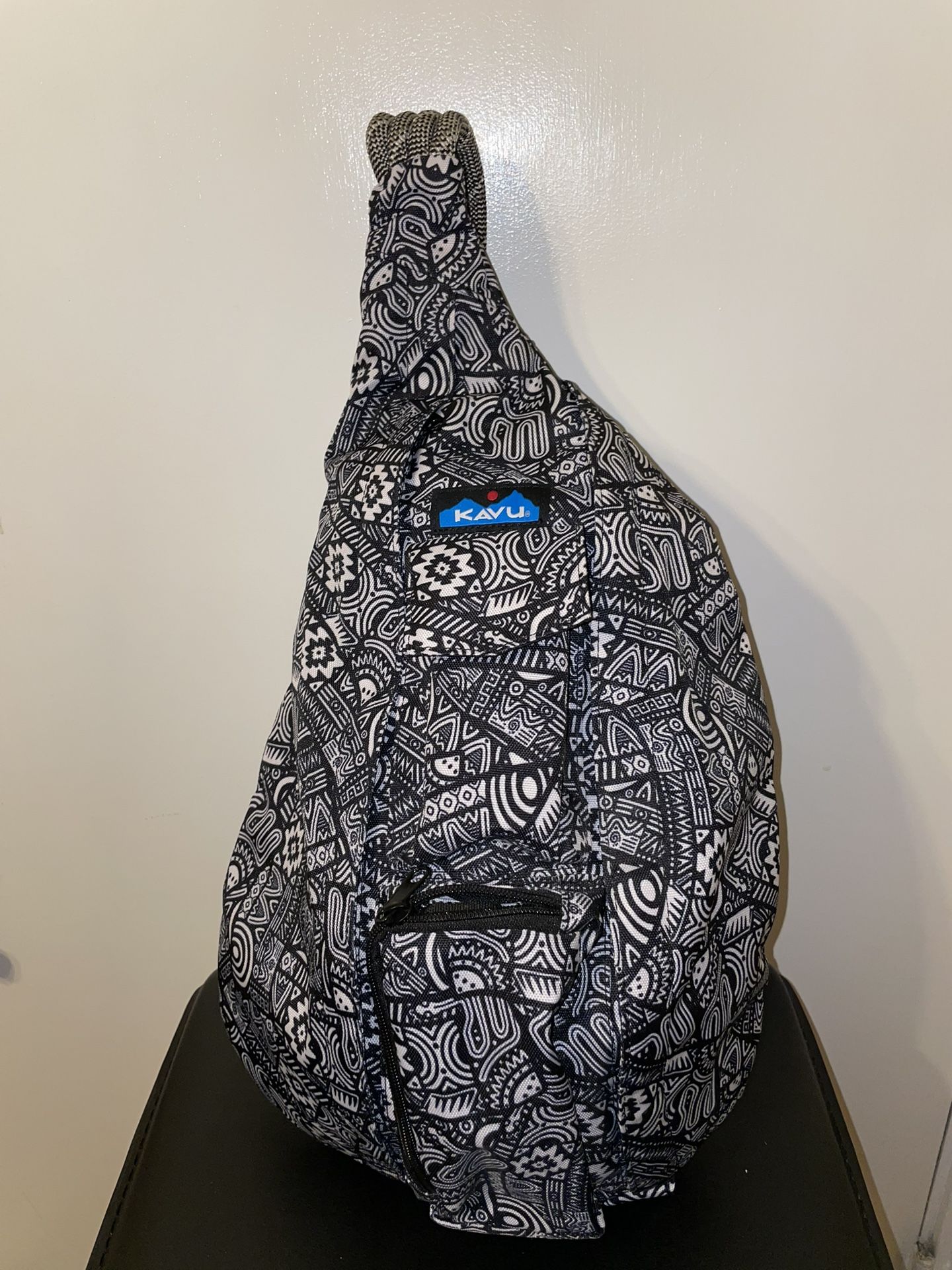 KAVU CROSSOVER/ CROSSBODY BAG/TOTE