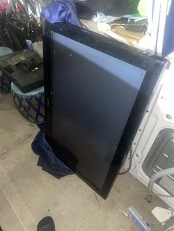 40’’ Insignia Tv And Roku