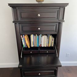 Timeless / Classic Beautiful Dresser With Small Desk