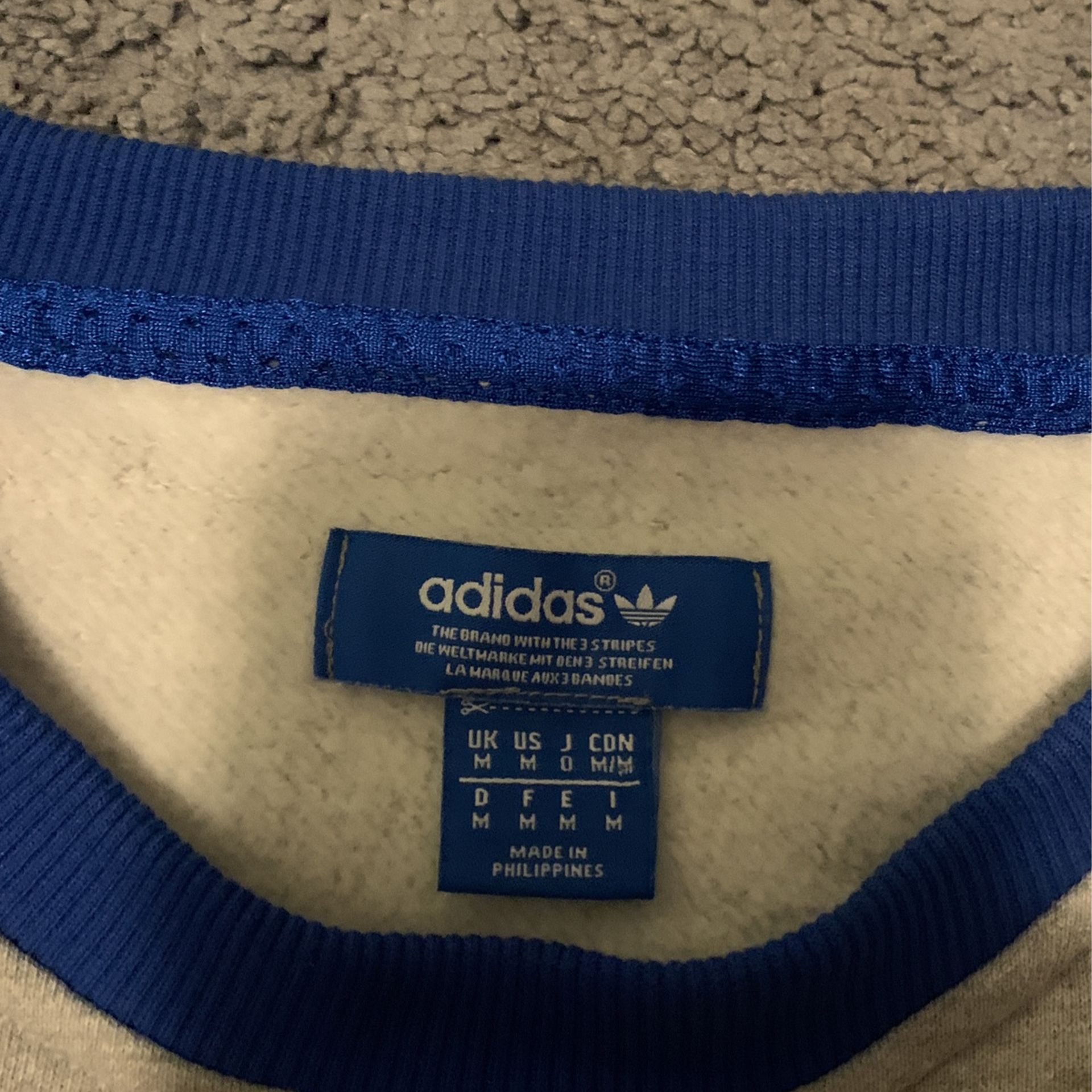 Adidas Crewneck Longsleeve, Mens Medium, Gray And Royal Blue