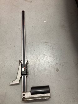 Fowler electronic height gage 24”