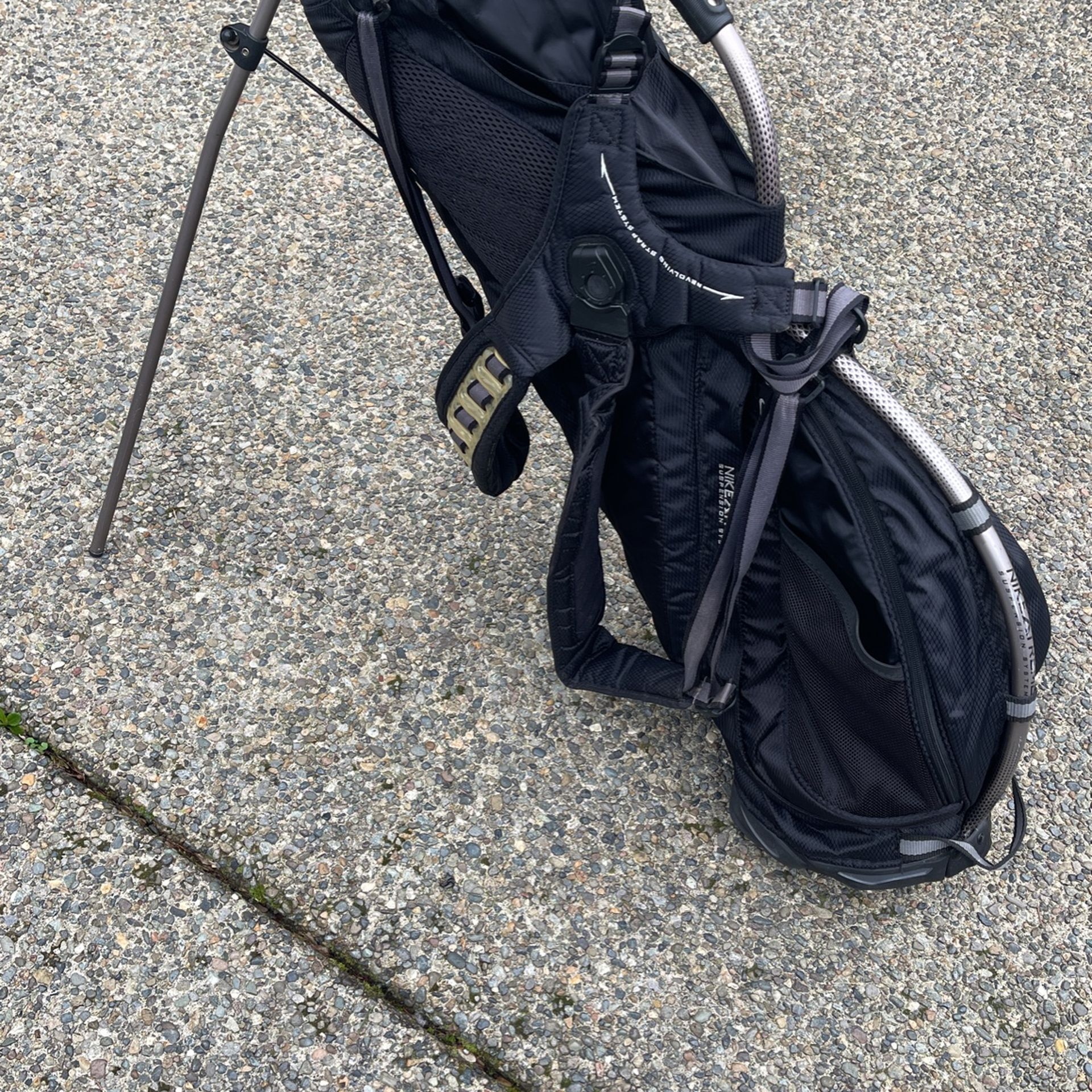 Nike Xtreme Suspension Carry Golf Bag for Sale in Puyallup WA OfferUp