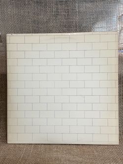 Pink Floyd the Wall and 2 more lps