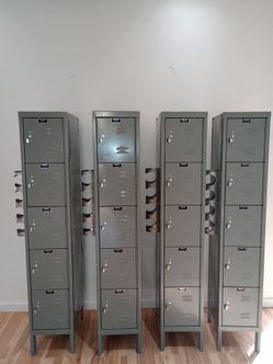 4 lockers $150