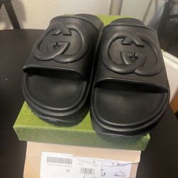 Gucci Slides 