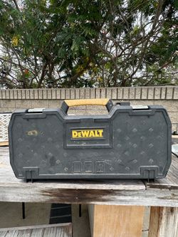 DeWalt Heavy Duty Tool Box / Carrying Case with Organizer