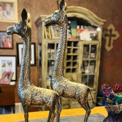 XXL VINTAGE Pair Of Brass Giraffe Statues - Home Decor