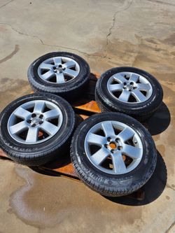Corolla wheels 5x100 bolt pattern