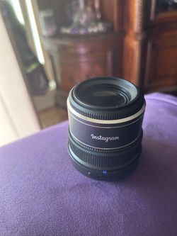 Instagram Bluetooth Speaker (Camera Lens Shape)