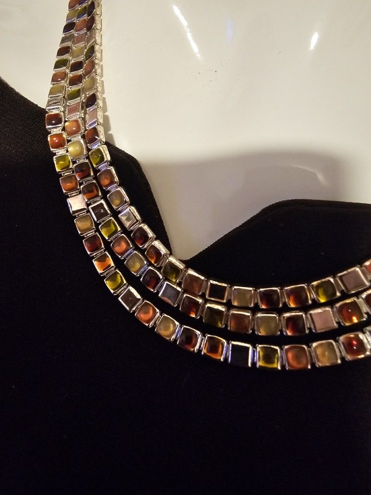 $15.00 - 1980s Triple Strand Necklace, Colorful & Elegant! Adjustable Lenght/Like New Condition - Lowest Price!