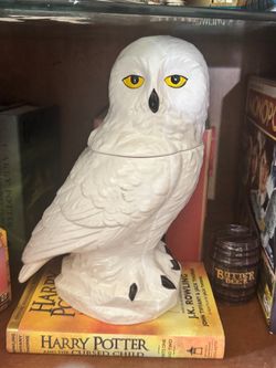 Harry Potter Hedwig Owl Ceramic Collectible – $100