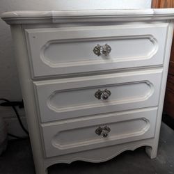 3-Drawer Dresser, White