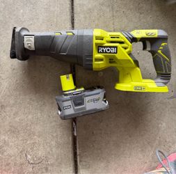 RYOBI ONE+ 18V Oscillating Multi-Tool – Battery Included