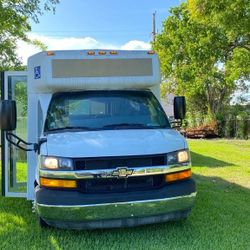 2015 chevy express g4500