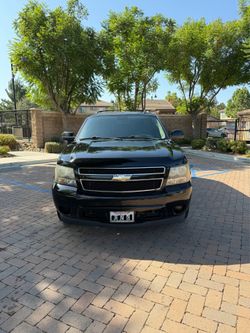 2011 Chevy Tahoe Ls