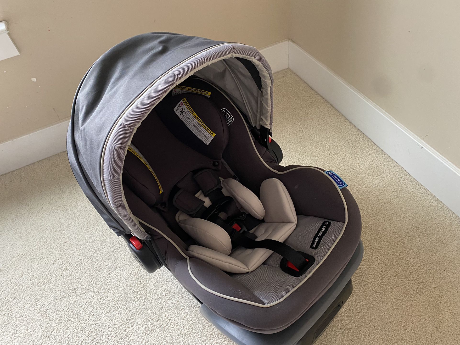Graco SnugRide SnugLock 35 Elite Infant Car Seat with Base