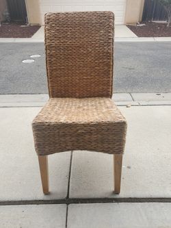 Contemporary Rattan /Wicker Chair